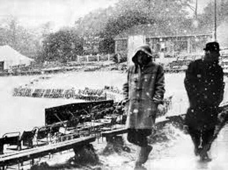 Other image for The day that snow stopped play ...